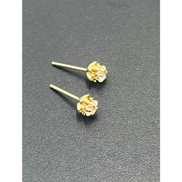 Yellow Gold 14K light Citrine Quartz 3mm Buttercup Flower Stud Earrings - Picture 4 of 12
